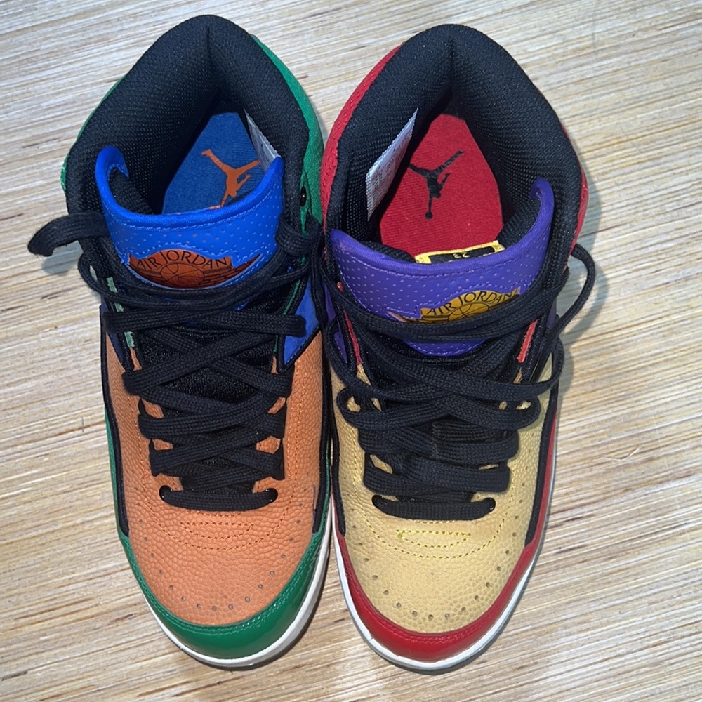 Jordan 2 Retro Multi-Color (W) - image 7